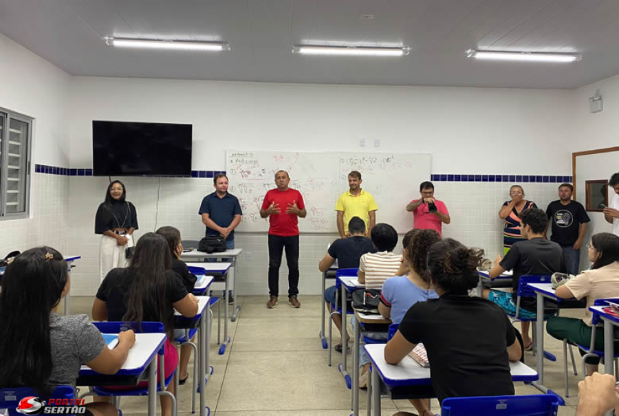 Prefeitura oferece curso preparatório para o Enem com início imediato e parceria com o Estado