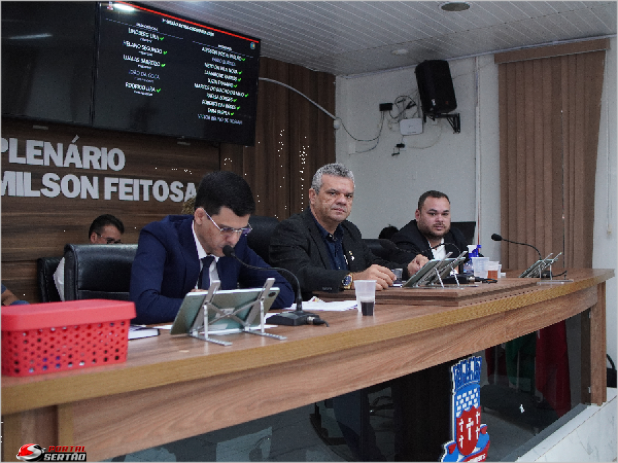 Câmara Municipal aprova projetos que fortalecem a educação em Cajazeiras
