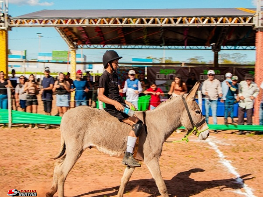 Corredores de Bom Jesus dominam a categoria para visitantes na 1ª Corrida de Jegues de Poço de José de Moura