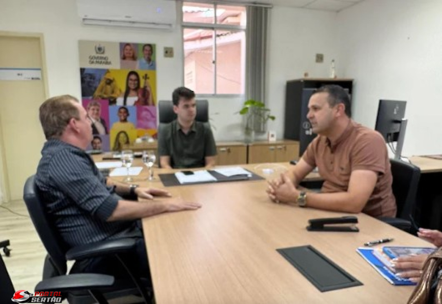 Prefeito de Bernardino Batista intensifica diálogo com secretarias do Governo da Paraíba em busca de investimentos para saúde e educação
